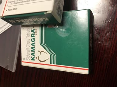 カマグラ100mg7箱＋[LUVLYQUID]リキッドDX1本 レビュー投稿画像 サムネイル