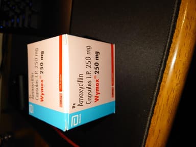 [サワシリンジェネリック]ワイモックス250mg 【1箱150カプセル】 レビュー投稿画像 サムネイル